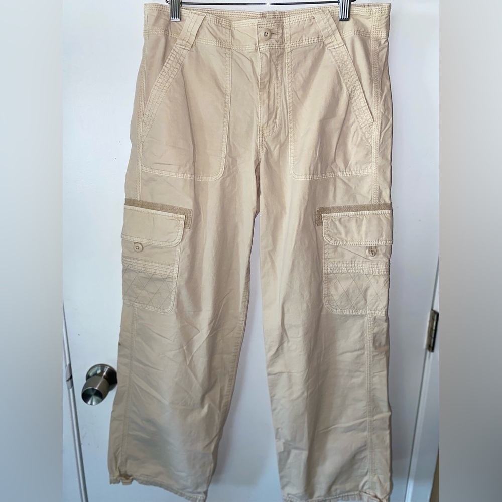 American Eagle Outfitters Cream Wide Leg Cargo Pants